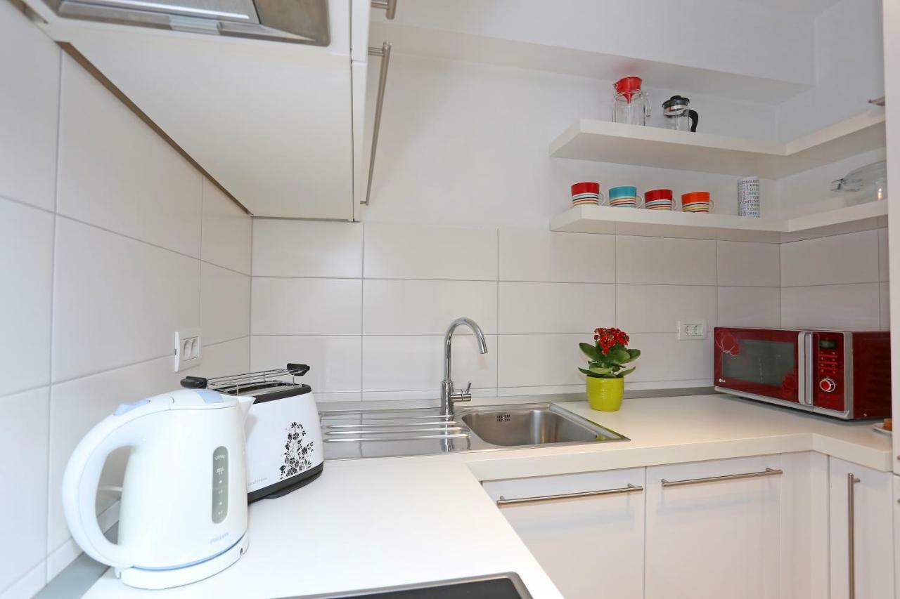 Luxury Apts Leone Split Centre Экстерьер фото