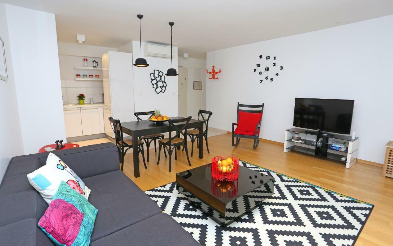 Luxury Apts Leone Split Centre Экстерьер фото