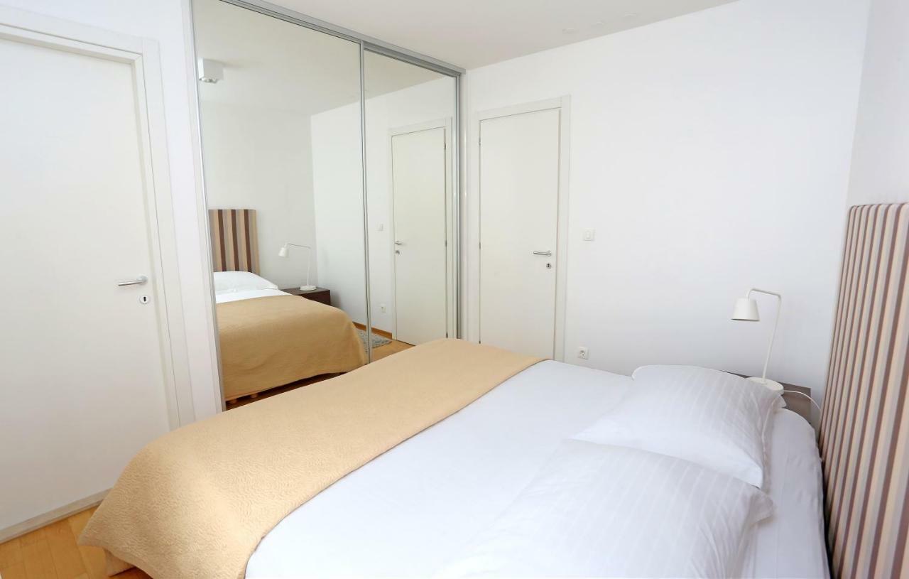 Luxury Apts Leone Split Centre Экстерьер фото