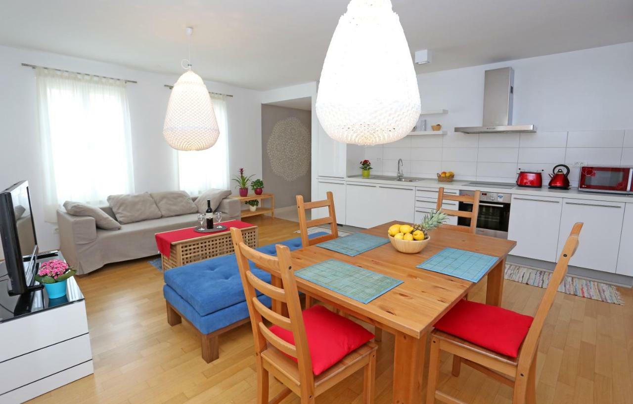 Luxury Apts Leone Split Centre Экстерьер фото