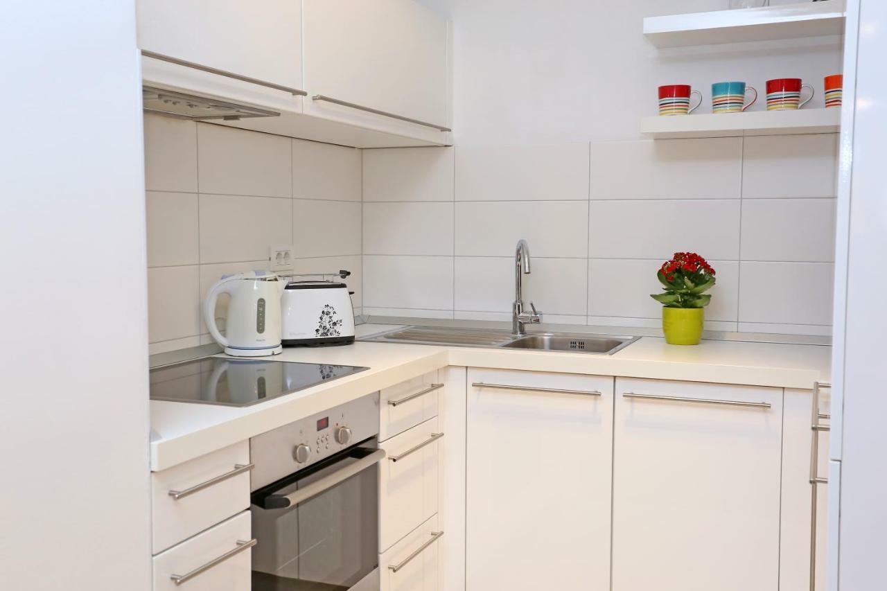 Luxury Apts Leone Split Centre Экстерьер фото