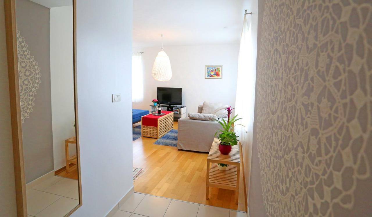 Luxury Apts Leone Split Centre Экстерьер фото