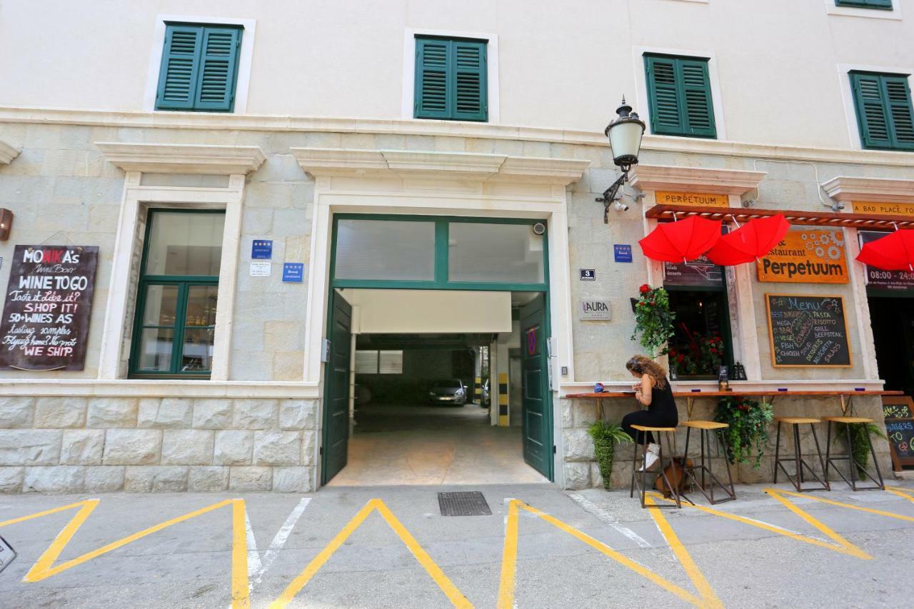 Luxury Apts Leone Split Centre Экстерьер фото