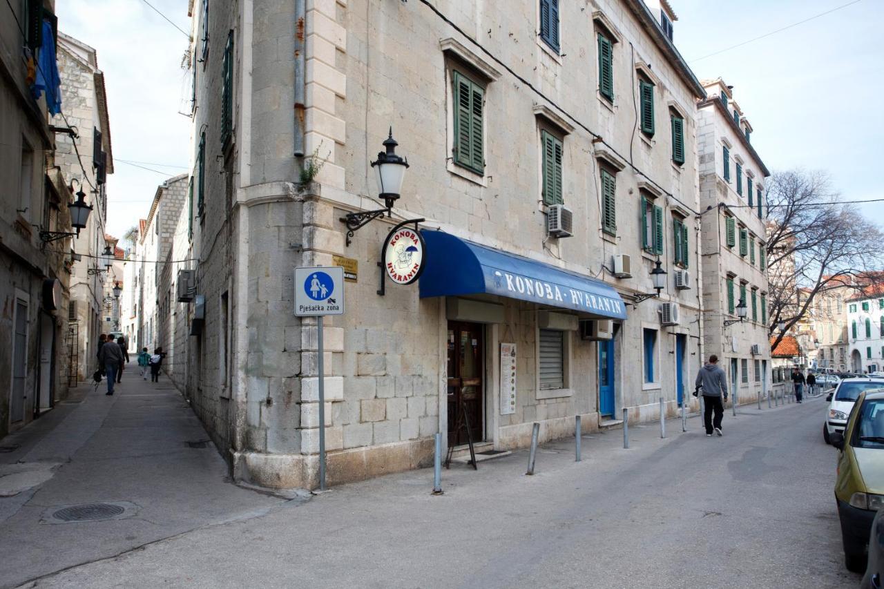 Luxury Apts Leone Split Centre Экстерьер фото