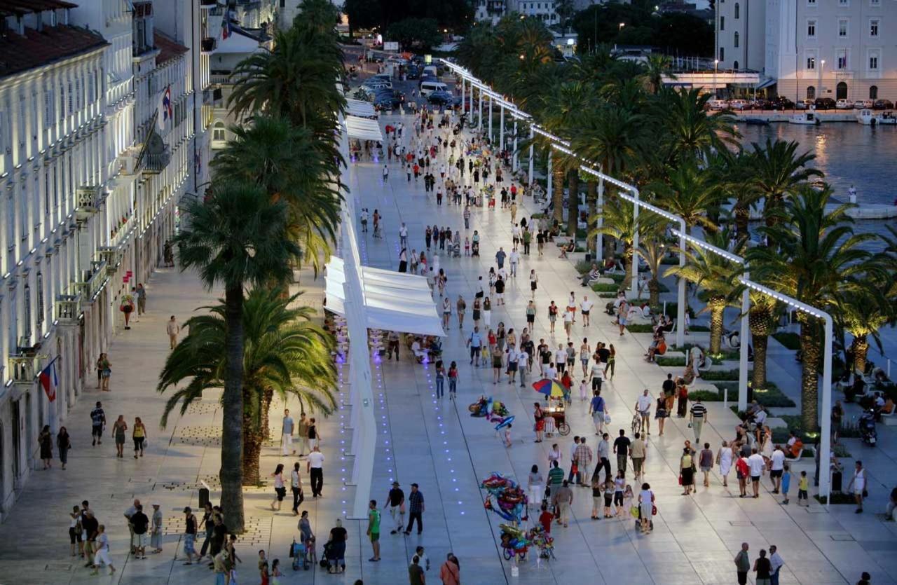 Luxury Apts Leone Split Centre Экстерьер фото